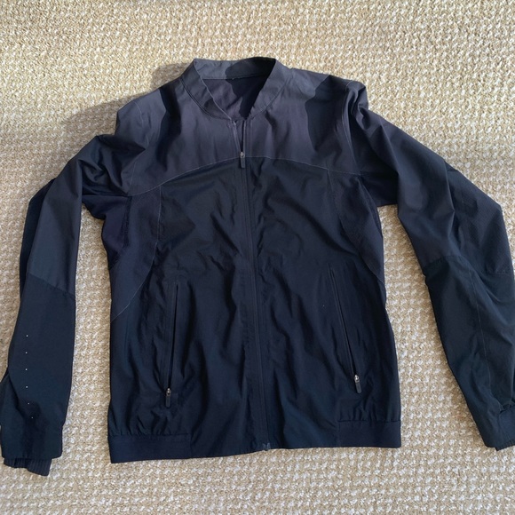 Lululemon Running Jacket size 6 - Picture 1 of 1